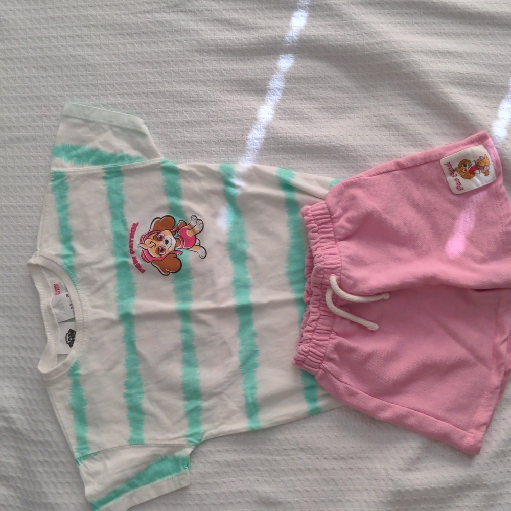 Zara girls size 2-3yrs (98cm) Paw Patrol shorts and t shirt set